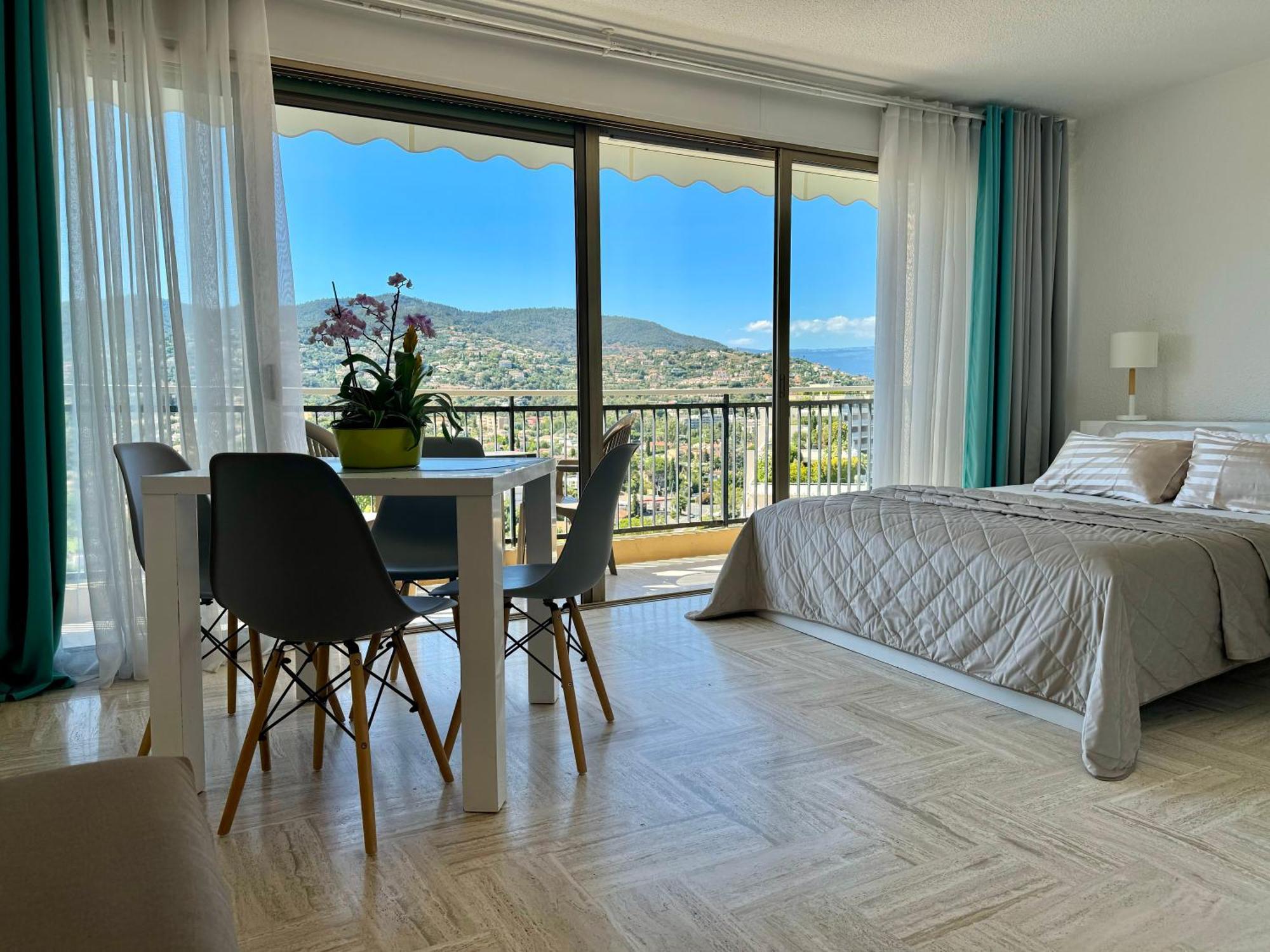 My Resid Appart Cannes Vue Marina Et Vue Montagne Mandelieu-la-Napoule Exterior photo